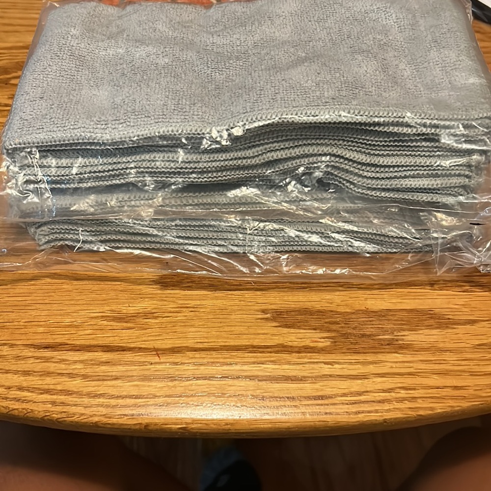 Microfiber car towels. (10 pack) - Picture 2 of 3